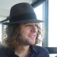 60+ perfiles de «Alcaide»