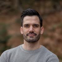 100+ perfiles de «Farner»