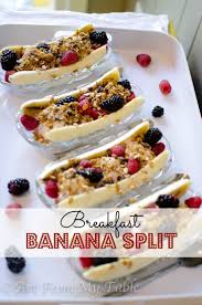 A Healthy Alternative To The Traditional Banana Split Eat It For Breakfast Or Dessert Recette De Petit Dejeuner Recettes De Cuisine Cuisine Et Boissons