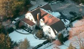 Siempre ha estado a su lado, desde que fue elegido gobernador de arkansas y al. Controlan Incendio En La Mansion De Bill Y Hillary Clinton Diario La Prensa