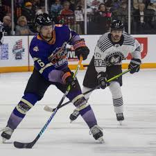 Offense fuels Ice Bears in 7-2 rout of Marksmen