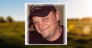 Dustin Wilder's Instagram, Twitter & Facebook