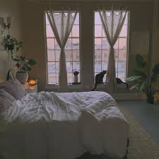 If looking for bedroom design ideas then i am sure you might have hit more links before this, hence not to disappoint you there are some basic tips and ideas to design your room so that it dissolves you space constrain problem. Reddit The Front Page Of The Internet Aesthetic Bedroom Dream Rooms Aesthetic Rooms