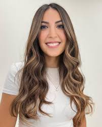 beige caramel🍂🍂 by @yasarayy . . . #yaşaraynişantaşı #beforeafter  #ombre#sobre #balayage #balayagehighlights #facelifting #foshion #caramel  #hi#aircolurduct #nisantasi #happy #makeup #hairpalce #work