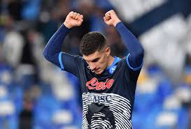 Sind sie auf der suche nach einem tollen angebot für die anmietung hochwertiger fahrzeuge in napoli fs? Napoli Vs Verona 1 1 Nine Man Mastini Hold Partenopei