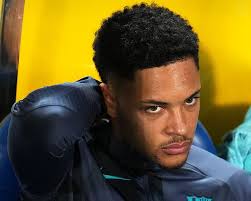 𝐍𝐢𝐤𝐨𝐥𝐚𝐬🏖️