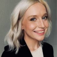 Jillian Pike's Instagram, Twitter & Facebook