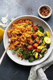 Cheesy Rotini Pasta With Roasted Vegetables Recipe In 2021 Roasted Vegetable Pasta Roasted Vegetables Rotini Pasta