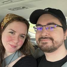 Can you swap weapons during an activation in a game?