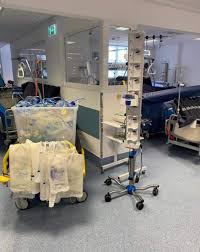 In acest an foisorul de foc este deja construit. Assmb Spitalul FoiÈ™or Ar Putea Incepe De Miercuri OperaÈ›iile PacienÈ›ii ProgramaÈ›i Pe Liste ChemaÈ›i De Luni La Internare Ro Health Review