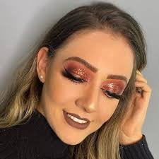 O C T U B R E 🎃 Mejor tarde que nunca. Eso define este mes también.  Desiciones. Retos. Amigos. Recuerdos. Mudanza. Música. Doblaje.  Aprendizaje. Nuevas caras. RENT. La vida. .𖥔 ݁ ˖