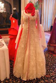 Punjabi Lacha Outfit Ideas 30 Ways To Wear Lacha For Girls Indian Wedding Dress Fancy Dresses Pakistani Wedding Dresses