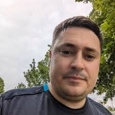 Adrian Briscoe's Instagram, Twitter & Facebook