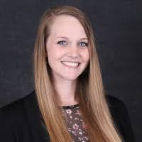 Lauren Derrick's Instagram, Twitter & Facebook