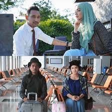 Degup cinta mula tayangan : Miss Banu Story Sinopsis Telemovie Jula Juli Bintang Cinta