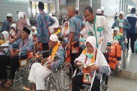 Biasanya orang menyimpan kat asb je. Calon Jemaah Haji Kuota Cadangan Tak Lagi Tercantum Di Daftar Ini Kabar24 Bisnis Com
