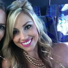 Tara Johnson (@itsTaraJohnson)