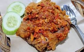 Resep ayam geprek mozzarella ala bensu. Ada Ayam Geprek Bensu Inilah 5 Resep Ayam Geprek Untuk Jualan