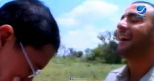 أفريكانو هو فيلم مصري إنتاج عام 2001، هو أول أفلام المخرج عمرو عرفة، تدور أحداث الفيلم عن شاب بسيط له طموحات كثيرة، ويجد ذلك الفنان أحمد السقا، وفي يوم من. Ù…Ù† 15 Ø³Ù†Ø© Ø´Ø§Ù‡Ø¯ Ù„Ø­Ø¸Ø© ØªÙ‚Ù…Øµ Ø£Ø­Ù…Ø¯ Ø§Ù„Ø³Ù‚Ø§ Ø¯ÙˆØ± Ù…ÙÙŠØ¯ ÙÙˆØ²Ù‰ ÙÙ‰ ÙƒÙˆØ§Ù„ÙŠØ³ Ø£ÙØ±ÙŠÙƒØ§Ù†Ùˆ Ø§Ù„ÙŠÙˆÙ… Ø§Ù„Ø³Ø§Ø¨Ø¹