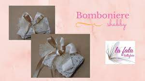Io per esempio realizzo bomboniere e segnaposto matrimonio alluncinetto che hanno ben poco a vedere con le creazioni delle nonne. Tutorial Portaconfetti All Uncinetto Segnaposto Youtube