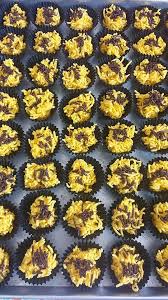 100gram tepung kastard > di ayak. Biskut Sarang Semut Coklat