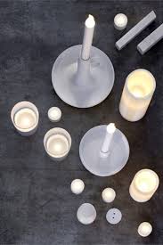 Ikea Deutschland Led Kerzen Mit Gemutlich Flackerndem Licht Fast Wie Eine Echte Kerze Dafur Aber Candles Ikea Christmas Outdoor Christmas Decorations Yard