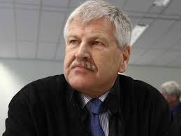 März dieses jahres, als es um ein verbot der sogenannten konversionstherapie ging. The Worst Meps In The European Parliament Business Insider