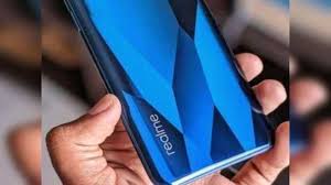 Get realme gt 5g launch date, specifications, news, images and faqs at mysmartprice. Realme Teases New Phone With Dimensity 1200 5g Processor Could Be Realme Gt 24htech Asia
