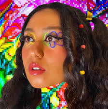 Iva Ray's Instagram, Twitter & Facebook