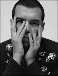 Luke Newton (@lukenewtonuk) • Instagram photos and videos