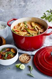 Le Creuset Deep Dutch Oven Le Creuset Recipes Flavorful Recipes Yummy Dinners