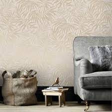 vliesbehang tropisch taupe goud dessin 100529 kopen karwei chill kamer bruin behang thuis behang