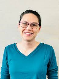 Renee Beard's Instagram, Twitter & Facebook