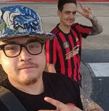 Darcy what the h*ll? Common sense much? Booty shorts.