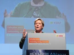 Sie will eine vollständige öffnung in nicht viel mehr als vier wochen. Baden Wurttemberg Cdu Wahlt Susanne Eisenmann Zur Spitzenkandidatin Der Spiegel