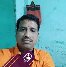 Behind the scenes moment