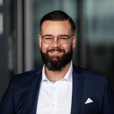 Christian Wagner updated his profile picture.