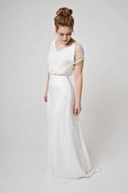 Das hochzeitskleid macht aus einer frau eine braut. Labude Brautmode Kollektion 2017 Hochzeitsblog The Little Wedding Corner