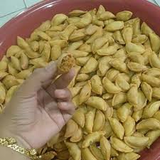 Karipap pusing paling sedap sebab teksturnya kami kongsikan resepi dari saudari seri arisha di facebook untuk panduan anda. Karipap Mini Rangup Serunding Ikan Ori Kelantan 100 Biji Shopee Malaysia