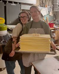 The Blue Door Cafe & Bakery‎