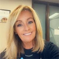 Amy Culbertson's Instagram, Twitter & Facebook