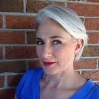 100+ profilů „Kazmier“