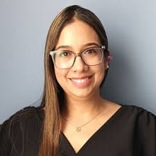 Cindy Julieth C., Bienvenidos al Mundo del Español Soy Cindy Castillo tu  paciente profesora. Te animo que Descubramos Juntos lo gratificante que es  aprender un nuevo idioma. Cuento con mas de 11