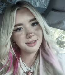 James Charles Wishing Kayla Luck at Court