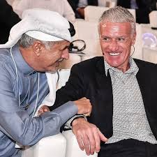 Découvrez les coulisses de son. Didier Deschamps Tout Sourire A Dubai Avec Blaise Matuidi Elle