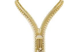 I tried my best for the best image but as always it's a pure matter of taste. Zip Collection By Van Cleef Arpels The Chic Icon