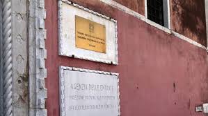 0,27 km) via san paolo 3, 12051 alba agenzia delle entrate di chieri (distanza: Agenzia Delle Entrate Come Registrarsi Per I Servizi Online