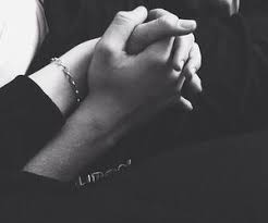 Black And White Relationship Pictures Together Holding Hands Couple Love Black White Couple Holding Hands Cute Couples Couple Relationship