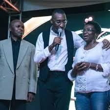 Edgar domingos — toca no meu 03:50. Edgar Domingos Official Home Facebook