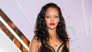 У рианны есть два младших брата: Rihanna Is Instagram Queen Of The Week Posts Sexy Fenty Lingerie Pics Hollywood Life